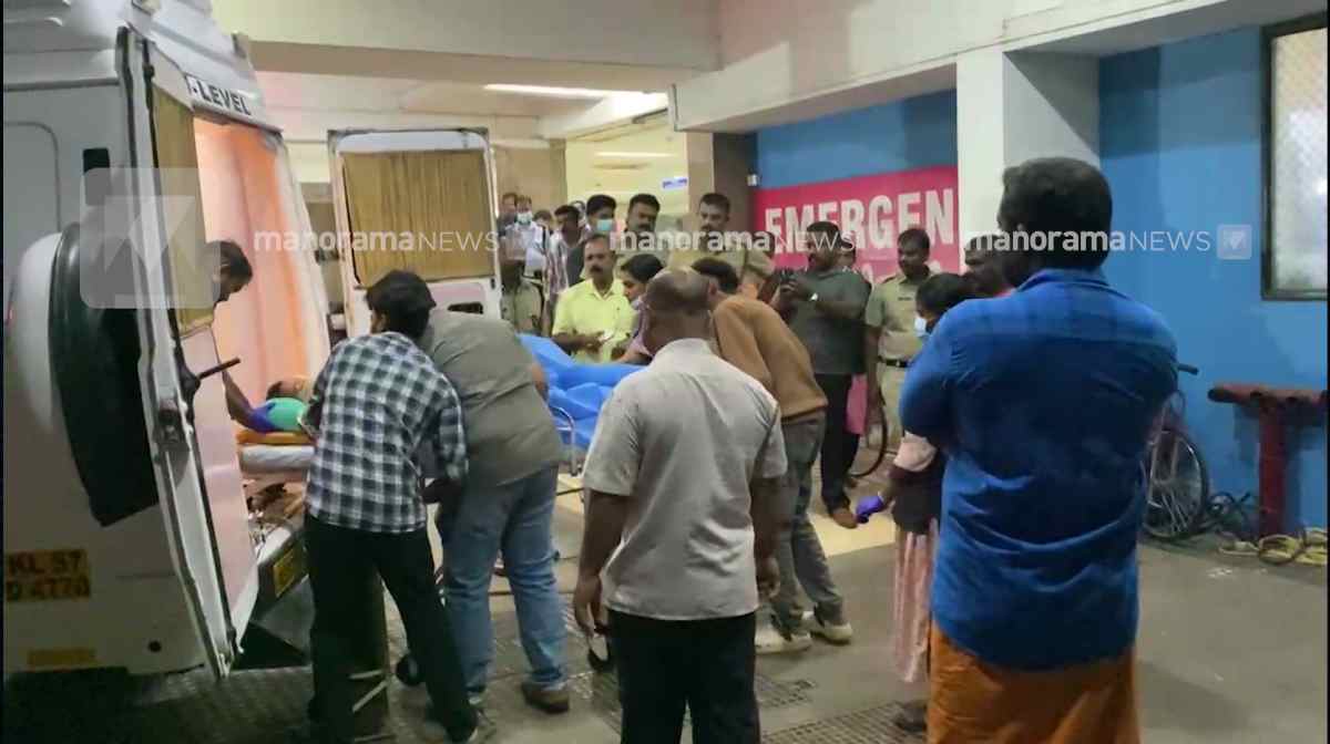 വര്‍ക്കലയില്‍ ഓടിക്കൊണ്ടിരുന്ന ട്രെയിനില്‍ നിന്ന് യുവതിയെ തള്ളിയിട്ടു