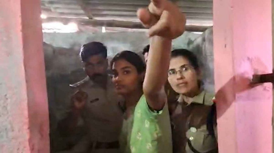 palakkad-menonpara-double-child-murder-mother-male-friend-in-custody