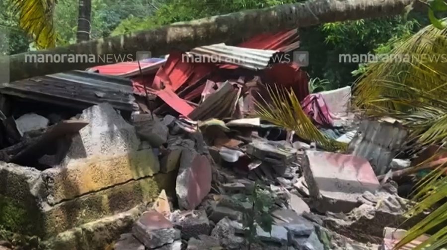 kollam-chithara-rental-dispute-building-demolished-jcb