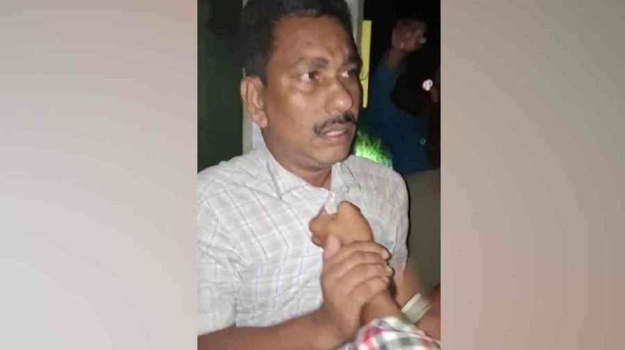 kannur-village-officer-arrest