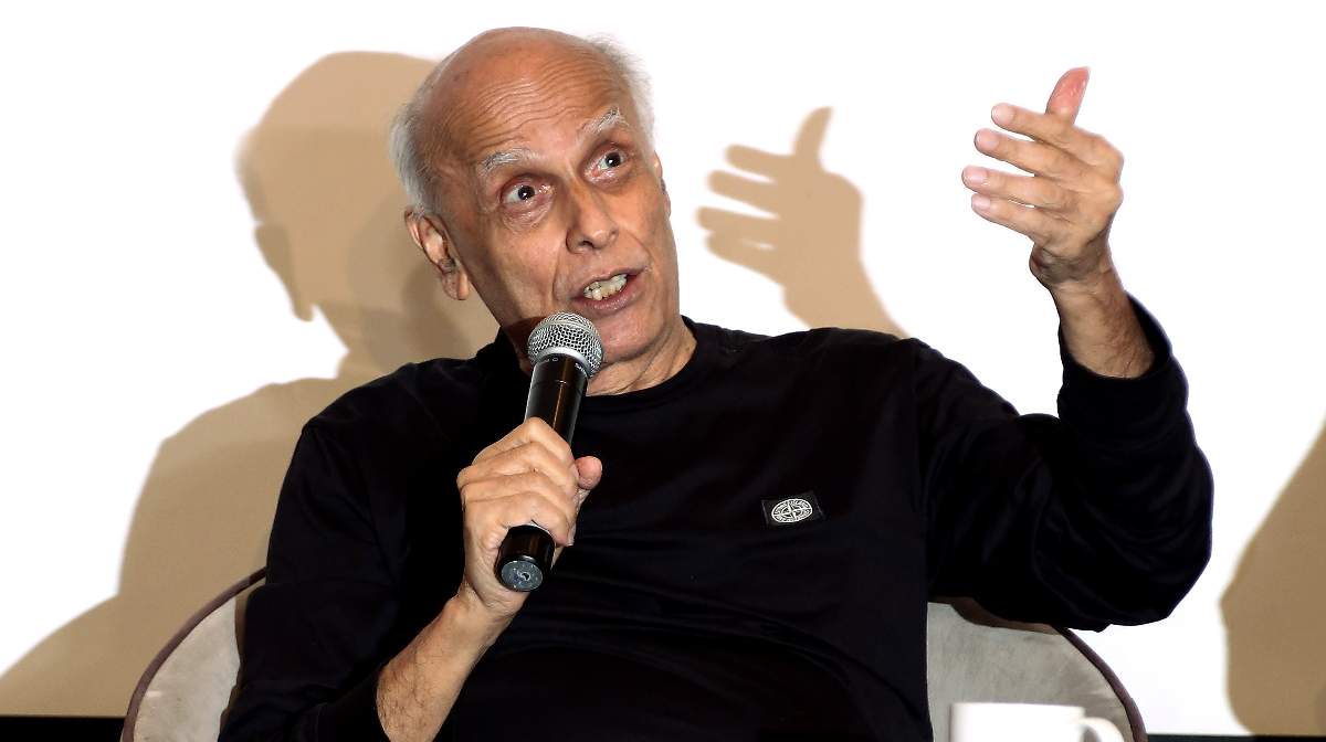 mahesh-bhatt-childhood-trauma