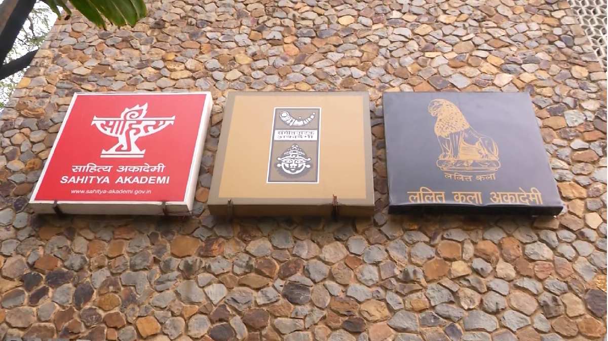 sahithyacademy-award