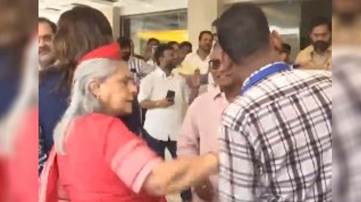 jaya-bachchan-selfie-controversy