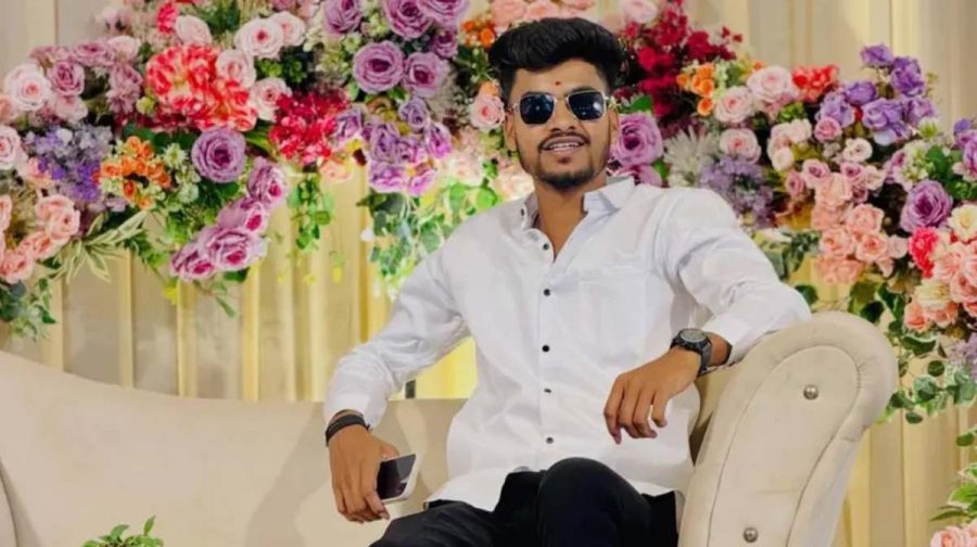 മഹേഷ് പവാർ (Image: instagram.com/mahesh_pawar_2427)