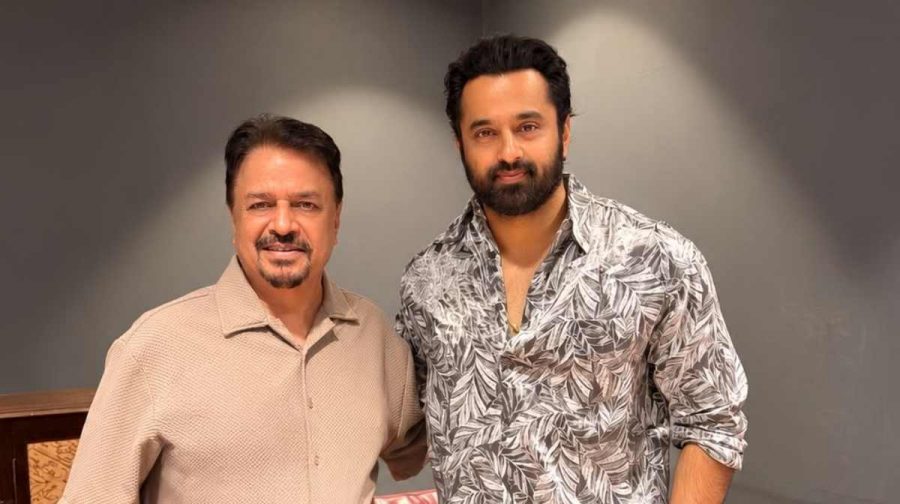 unni-mukundan-directorial-debut-50th-movie-panorama-studios-umf