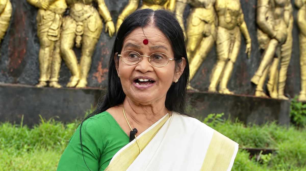 actress-savithri-sreedharan-passes-away