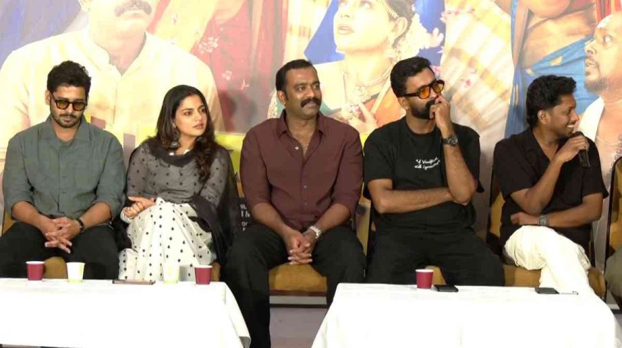 dhoomakethu-movie-press-meet