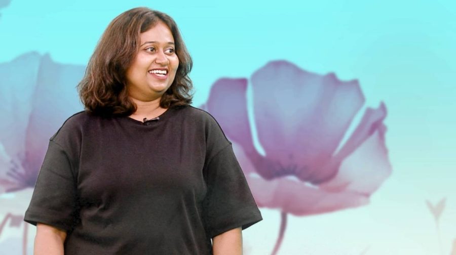 poornima-kannan-hey-varnajaalam-singer