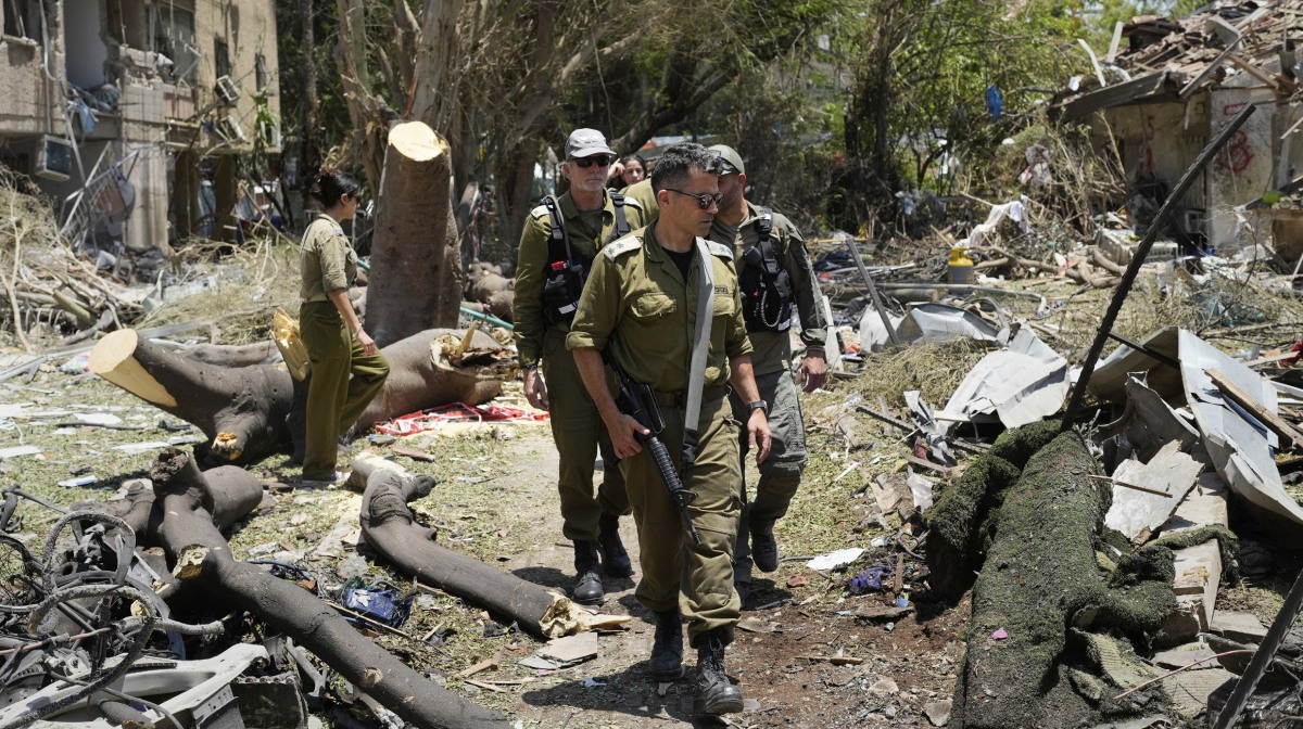 iran-us-strike-bahrain-kuwait-response