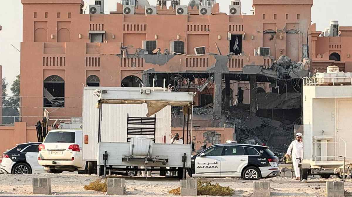 A damaged building, following an Israeli attack on Hamas leaders, according to an Israeli official, in Doha, Qatar, September 9, 2025. REUTERS/Ibraheem Abu Mustafa