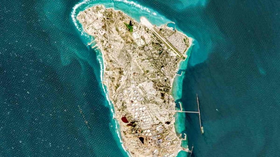This handout image taken by the European Space Agency (ESA) captured by the Copernicus Sentinel-2 satellite shows a view of Iran's Kharg Island, which hosts the country s main crude export terminal and is responsible for the overwhelming majority of its oil shipments to the world, about 25 kilometres south of the mainland in the north of the Gulf, on March 2, 2026. (Photo by EUROPEAN SPACE AGENCY / AFP) / RESTRICTED TO EDITORIAL USE - MANDATORY CREDIT "AFP PHOTO / ESA" - HANDOUT - NO MARKETING NO ADVERTISING CAMPAIGNS - DISTRIBUTED AS A SERVICE TO CLIENTS