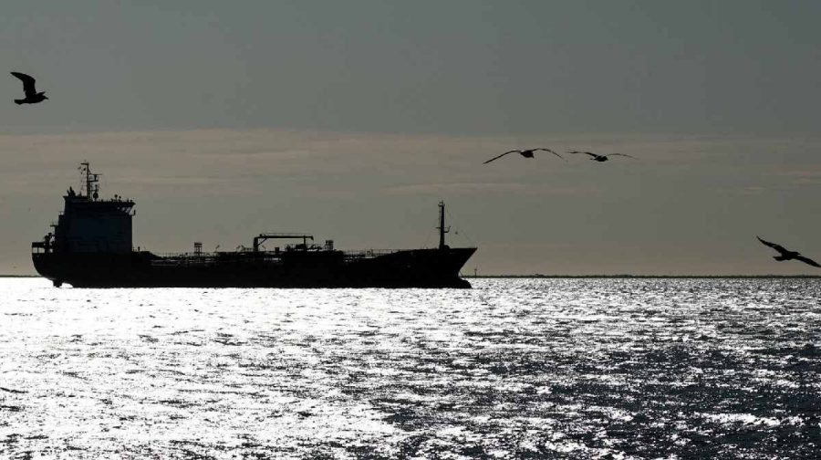 oil-tanker-attack-dubai