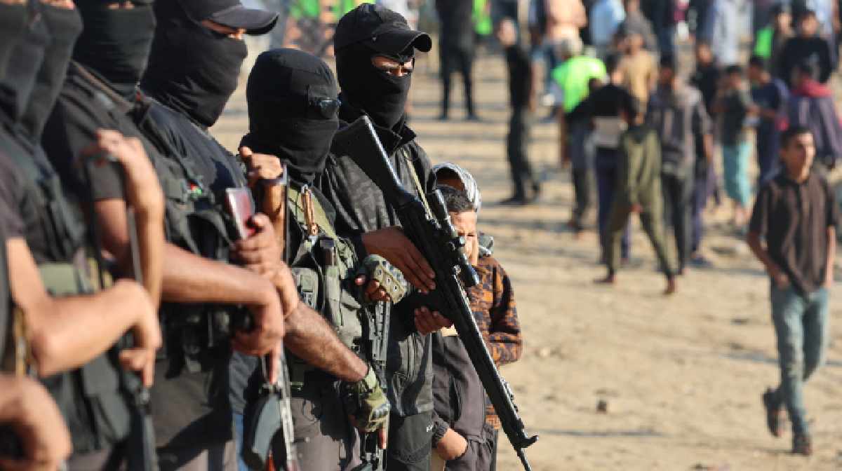 ഇസ്രയേല്‍ പിന്മാറിയിട്ടും കൊലവെറി അടങ്ങാതെ ഹമാസ്; ഗാസയിലെ നാട്ടുകാരായ എട്ട് പേരെ വെടിവെച്ച് കൊന്നു