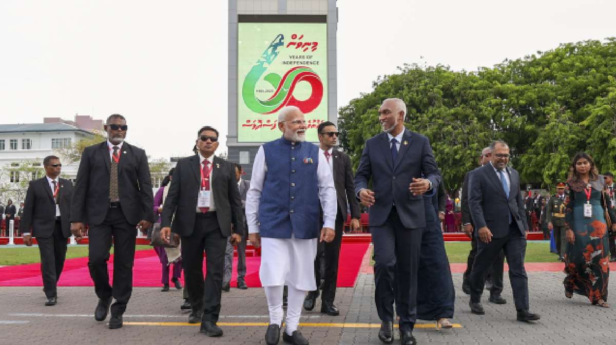 modi-with-maldives-president