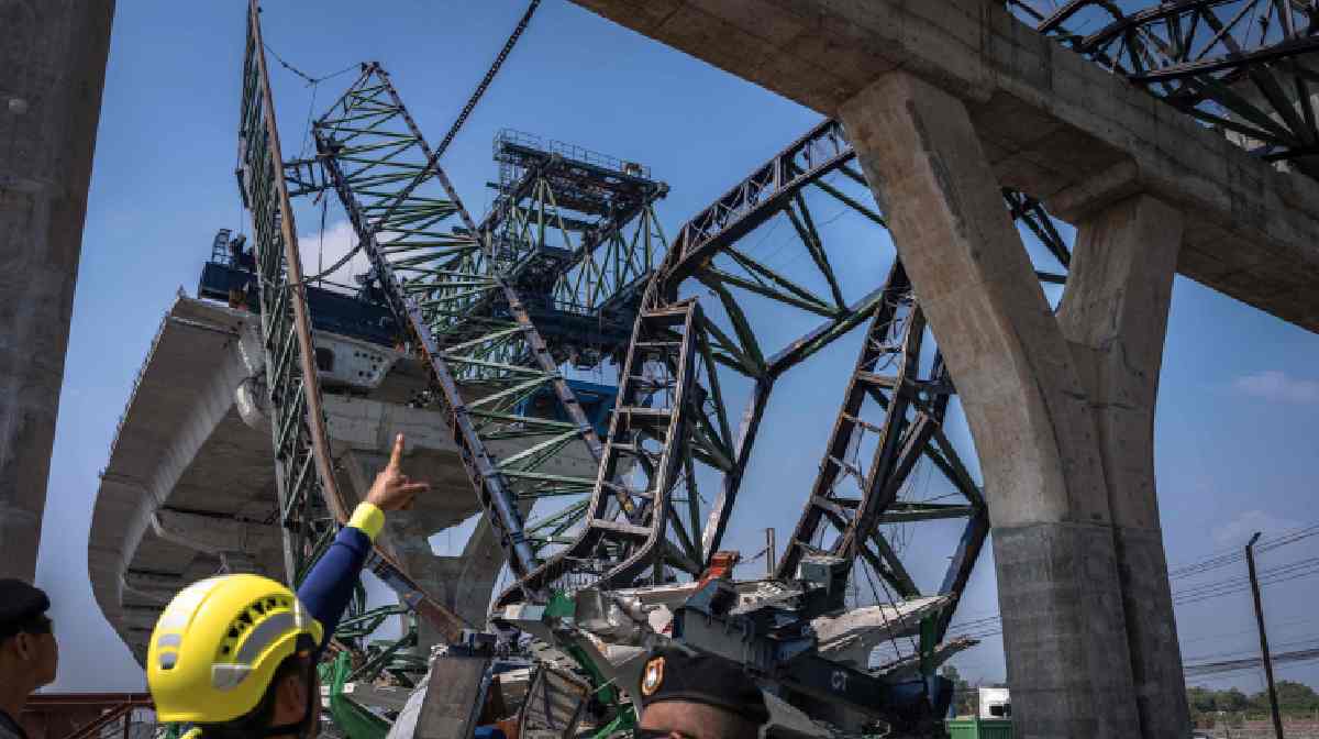 thailand-crane-accident