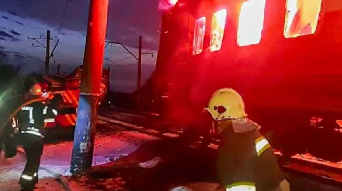 ukraine-train-drone-attack