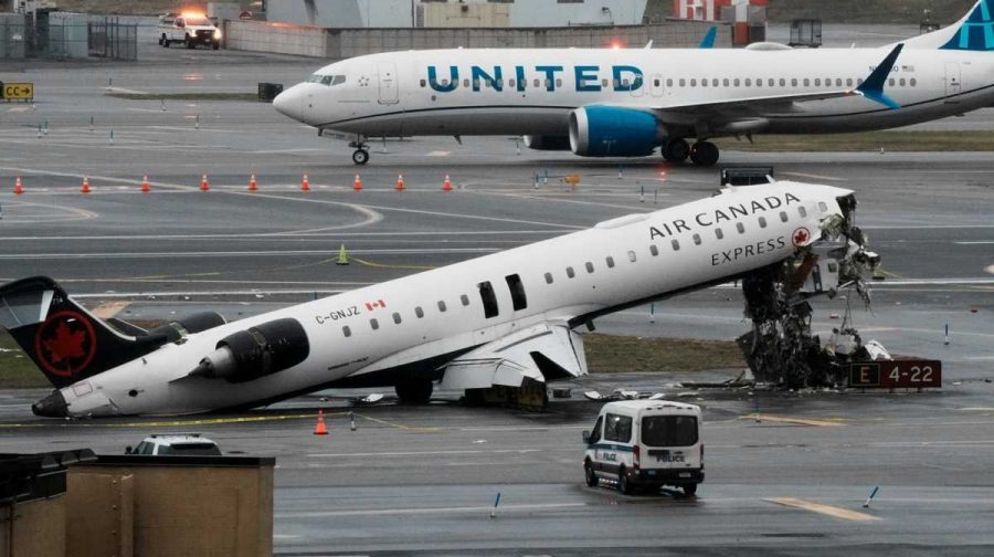 Air Canada Express jet that collided with a fire truck at New York's LaGuardia Airport in Queens (REUTERS/Eduardo Munoz)