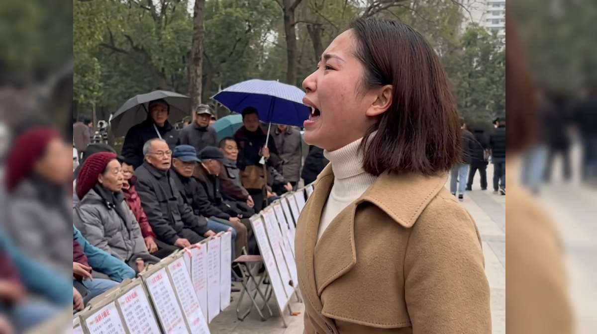 chinese-woman-cry