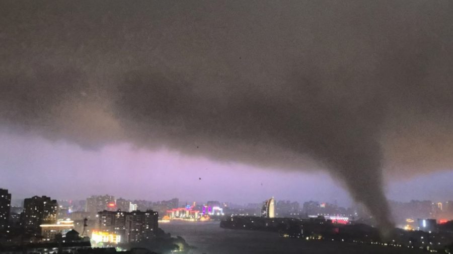 china-tornado-hubei