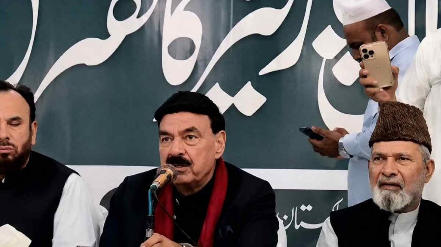 pakistan-ex-minister-sheikh-rashid-threatens-india