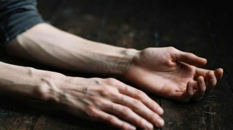 dead-hands
