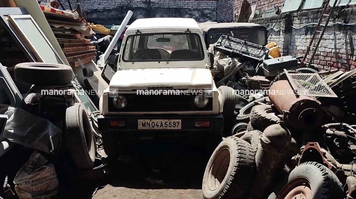 delhi-mayapuri-vehicles-2