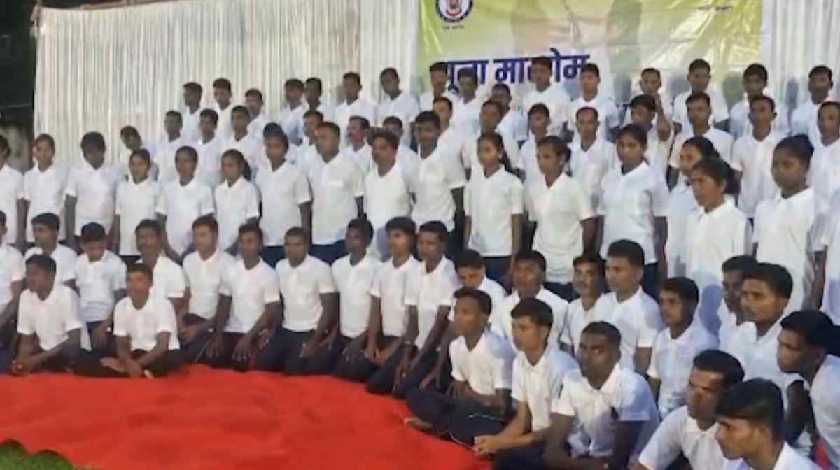 over-100-maoists-surrender-in-chhattisgarh-s-bijapur