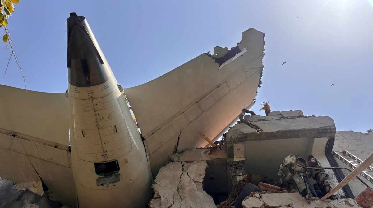 A view shows the rear of an Air India plane following its crash, in Ahmedabad, India, June 12, 2025. CENTRAL INDUSTRIAL SECURITY FORCE VIA X/Handout via REUTERS    THIS IMAGE HAS BEEN SUPPLIED BY A THIRD PARTY. MANDATORY CREDIT. NO RESALES. NO ARCHIVES.