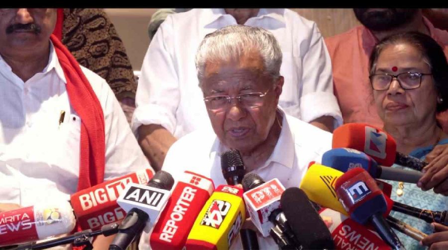 pinarayi-welcome