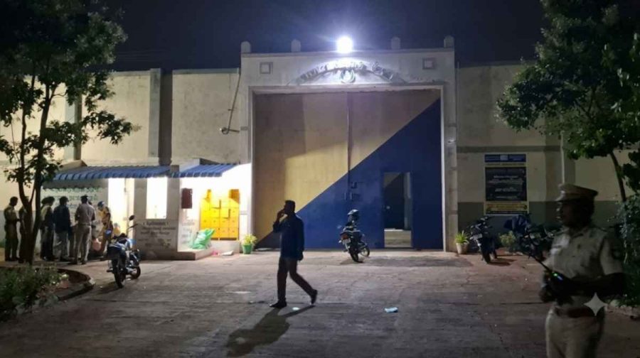 jail-escape-theni