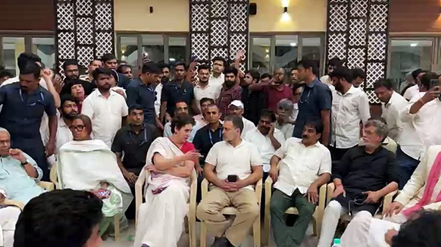 india-bloc-delhi-protest-rahul-gandhi-priyanka-gandhi-detained-election-commission-gyanesh-kumar