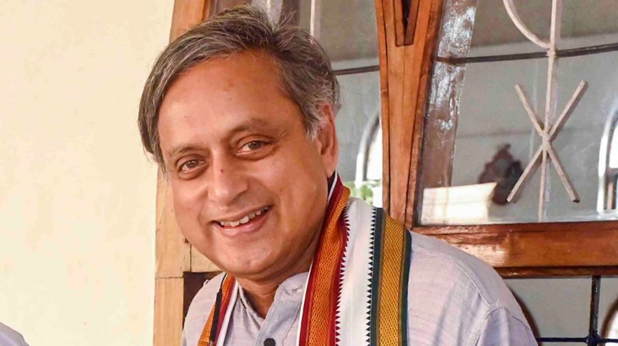 tharoor-digs-congress
