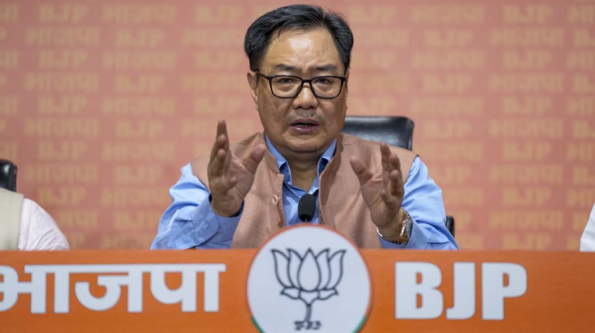 New Delhi: Union Minister of Parliamentary Affairs Kiren Rijiju addresses a press conference at the BJP headquarters, in New Delhi, Wednesday, Nov. 5, 2025. (PTI Photo/Salman Ali)(PTI11_05_2025_000187B)