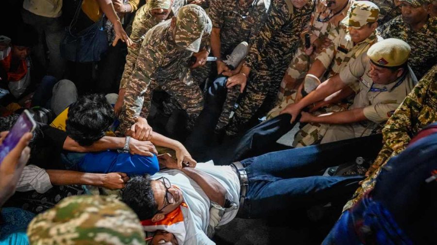 delhi-protest-arrest
