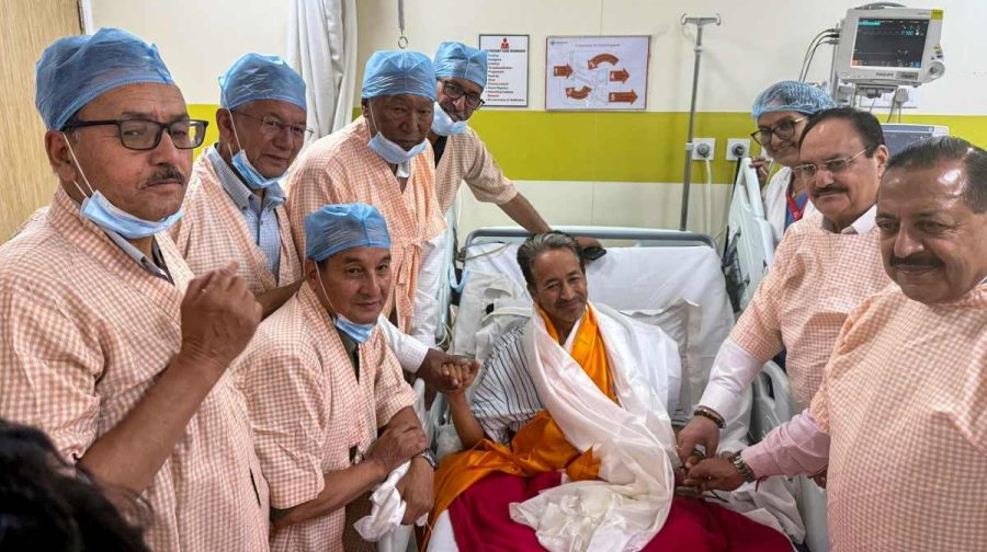 **EDS: THIRD PARTY IMAGE** In this image posted on late July 23, 2026, Social activist Sonam Wangchuk with Union Health Minister JP Nadda, Union Minister of State Jitendra Singh and Apex Body of Ladakh at Medanta Hospital after Wangchuk ended his 26-day indefinite hunger strike at Medanta Hospital, in Gurugram. (@Wangchuk66/X via PTI Photo)(PTI07_24_2026_000007B)