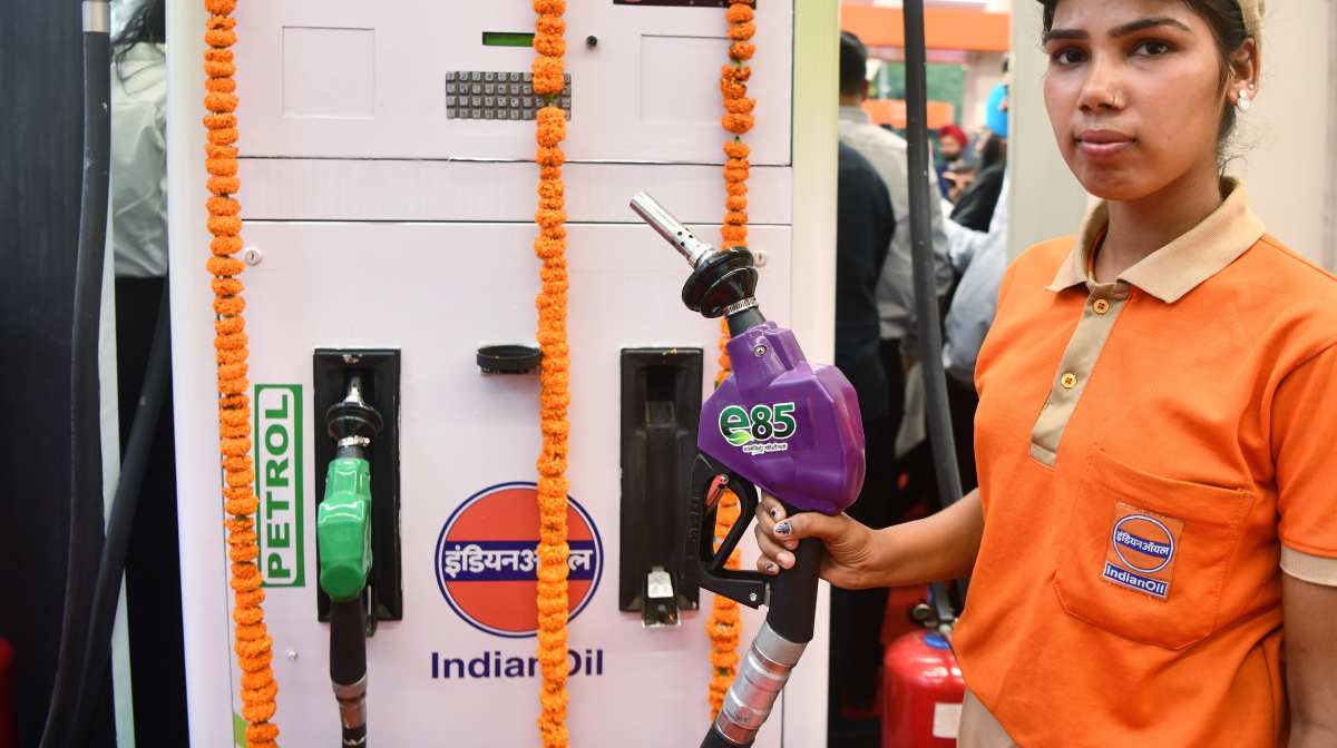 e20-petrol-fully-safe-vehicles-centre-loksabha-suresh-gopi