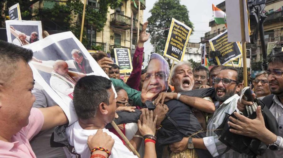 protest-against-gyanesh-kumar