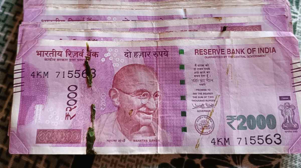 old-note-diwali-cleaning