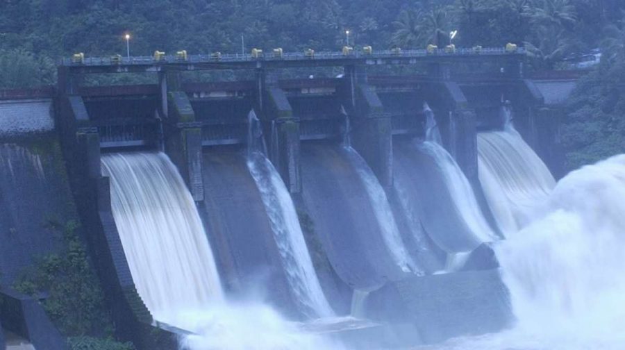 kallarkutty-dam-rain