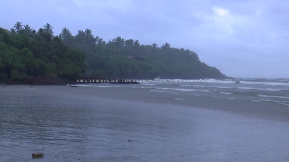 kannur-sea-03