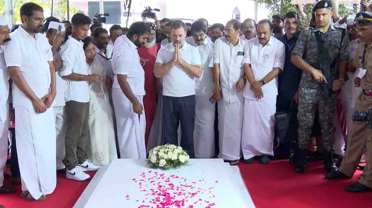 puthuppally-politics