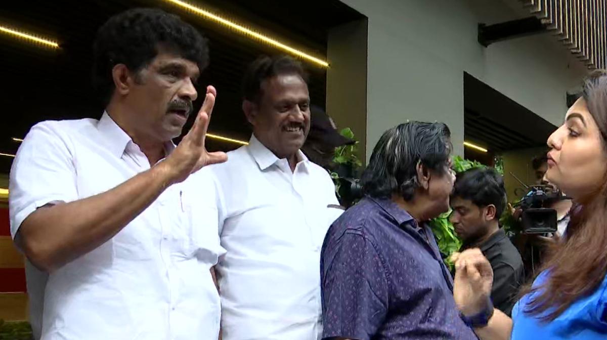 saji-nanthyat-resignation