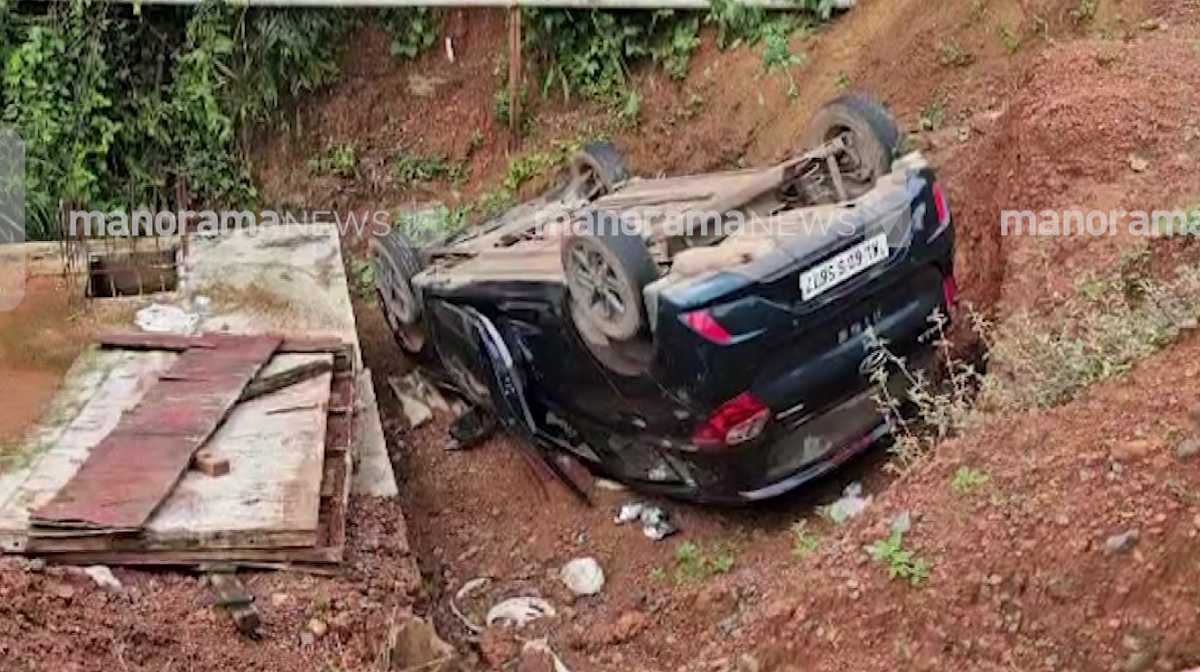 damodara-panicker-car-nh-accident