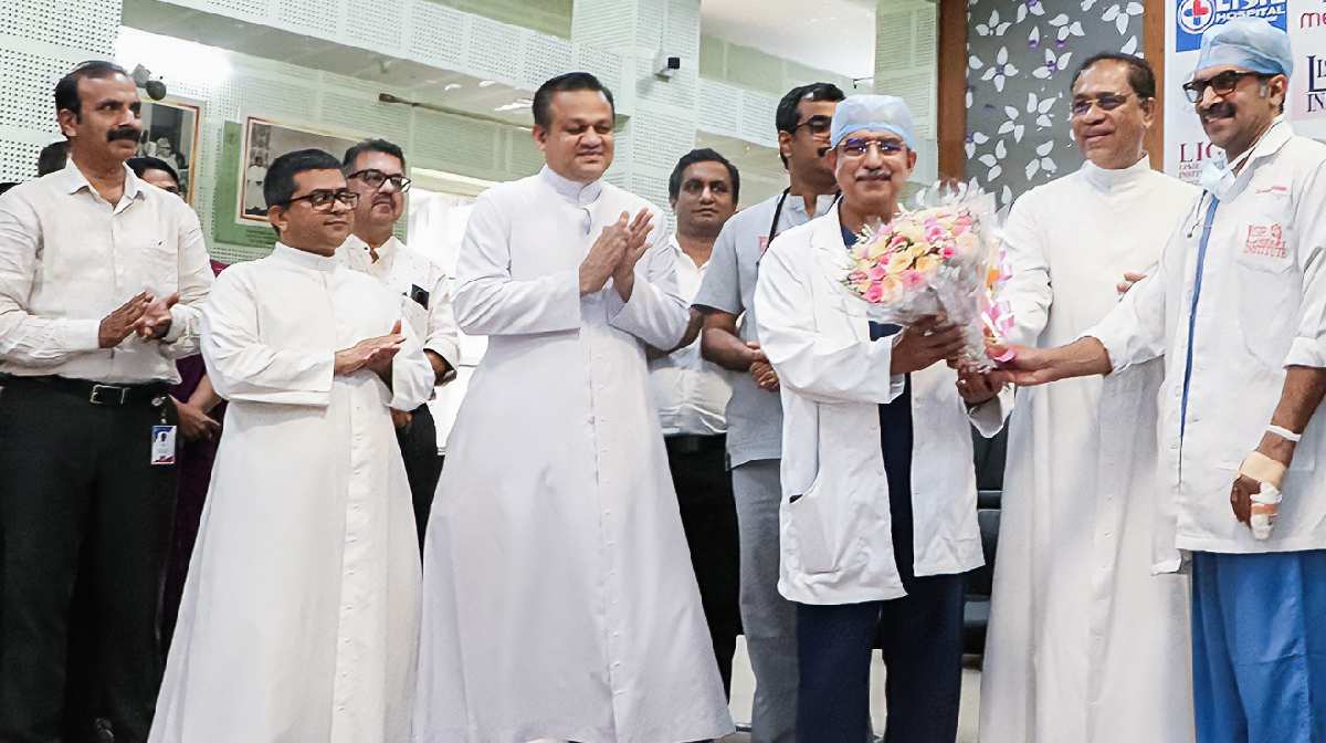 heart-transplant-doctors