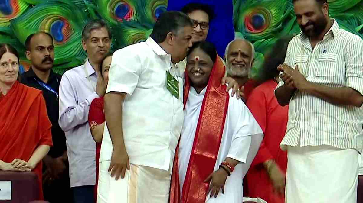 saji-cherian-amritanandamayi