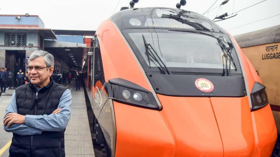 New Delhi, Jan 03 (ANI): Union Minister Ashwini Vaishnaw visits to inspect the first Vande Bharat sleeper train at New Delhi Railway Station, in New Delhi on Saturday. (ANI Photo/Sumit)