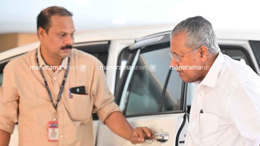 pinarayi-vijayan-suspended-gunman-anil-kumar-escort-car-intelligence-probe