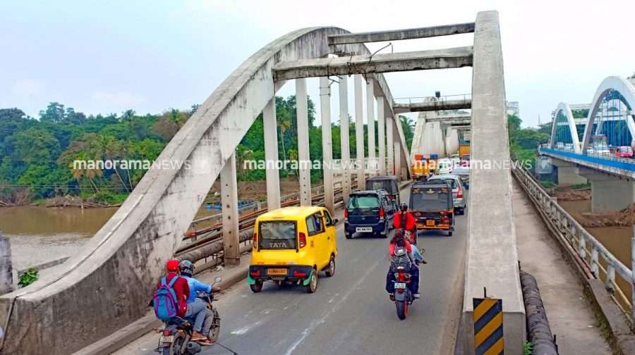 aluva-bridge