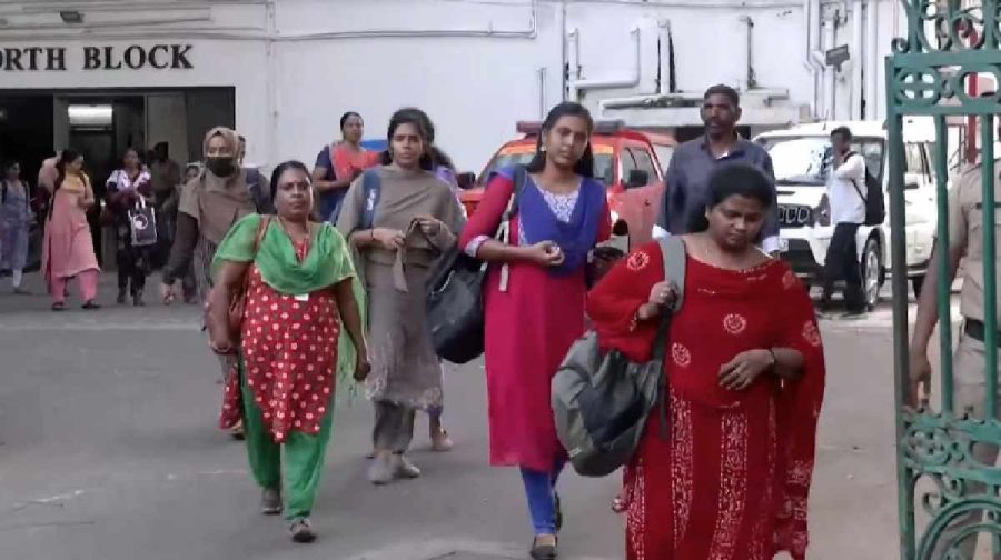 gov-employee-holiday