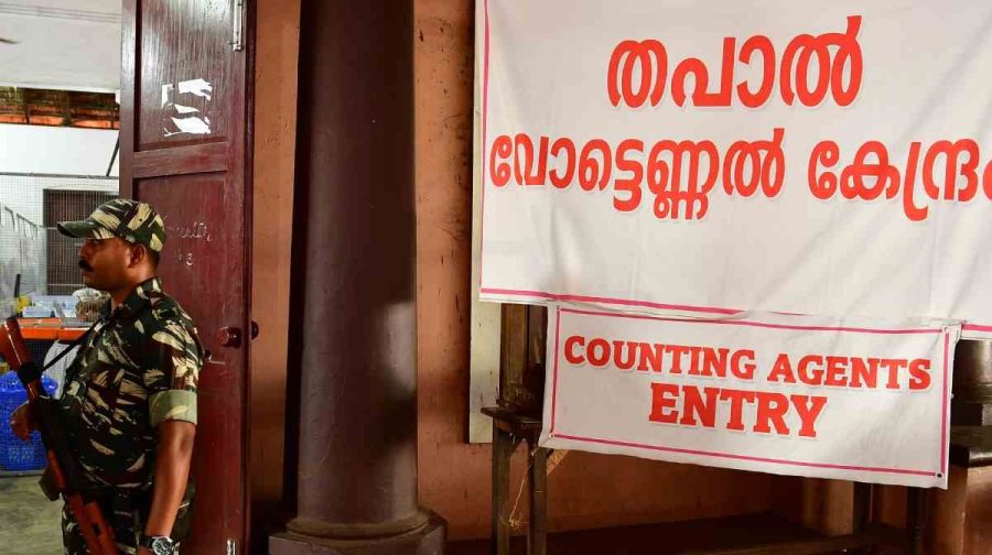 election-commission-polling-officer-vote